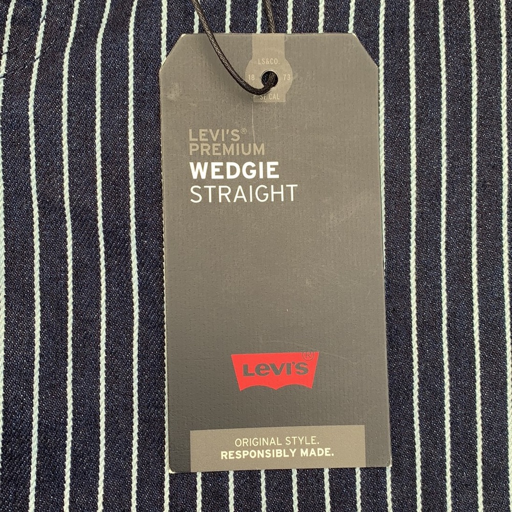 Levi’s Premium Wedgie Straight - Railroad Stripe